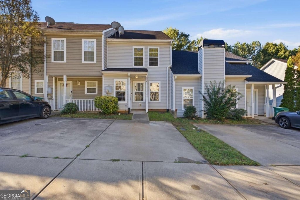 Photo of 6357 Wellington Walk Way, Lithonia, GA 30058 (MLS # 10875609)