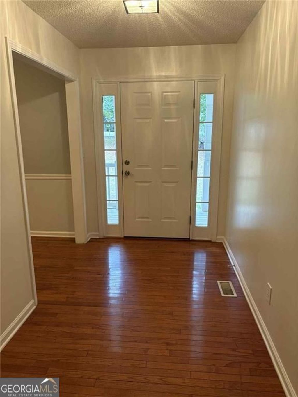 Photo of 68 Lancaster Way, Newnan, GA 30263 (MLS # 10683254)