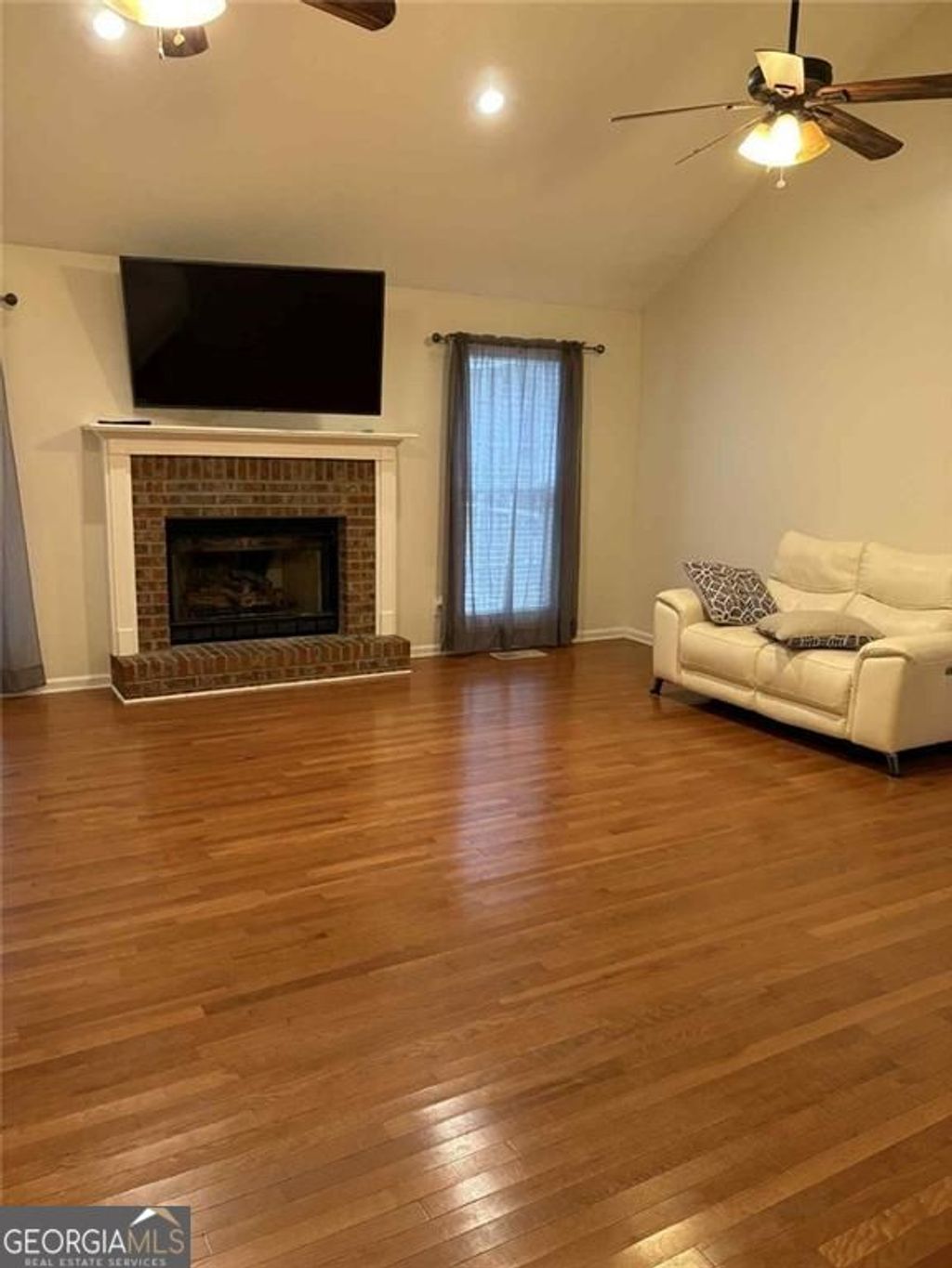 Photo of 68 Lancaster Way, Newnan, GA 30263 (MLS # 10683254)