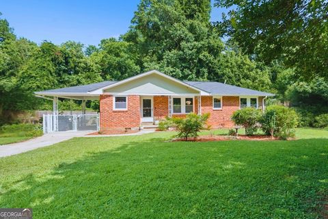 2483 Hunting Valley DR Decatur GA 30033