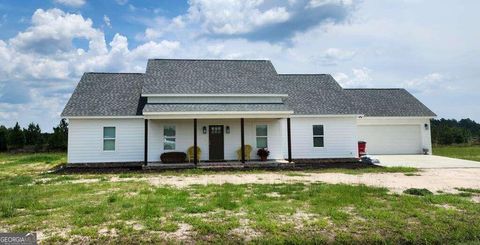 A home in Baxley