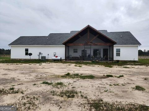 A home in Baxley