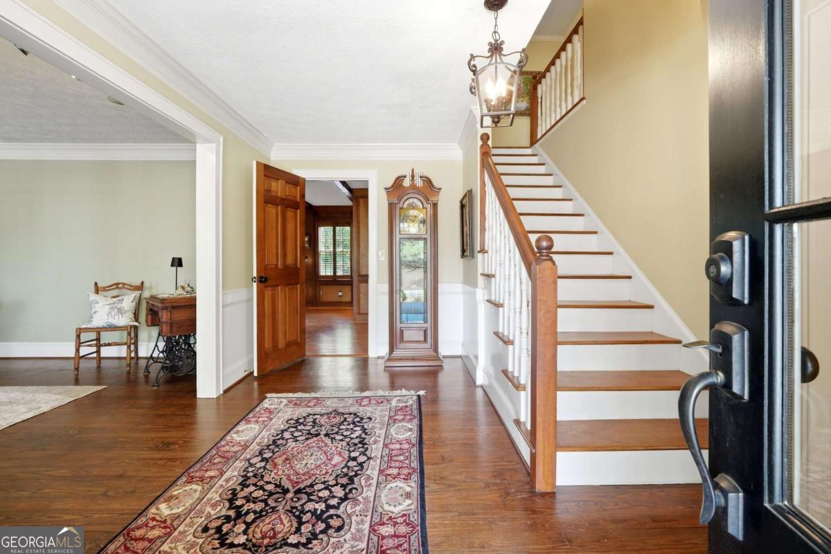 4039 Dunwoody Club DR