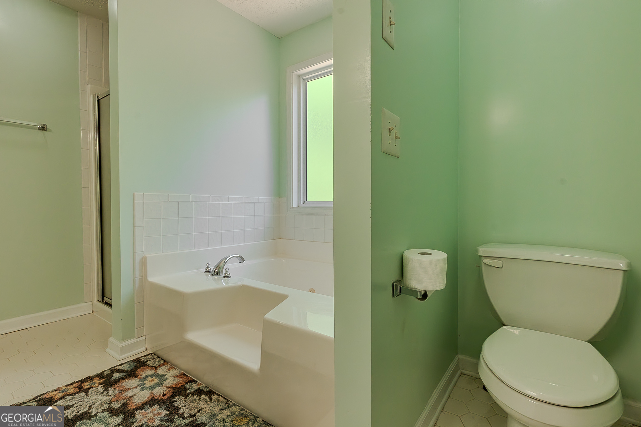 Vinnys Lake - Residential