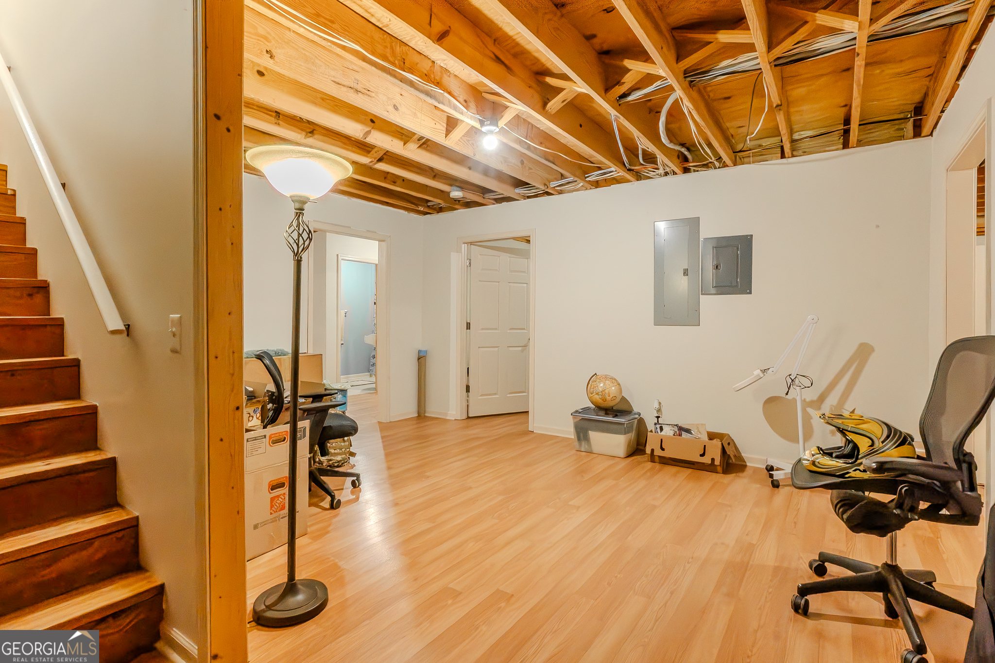 Vinnys Lake - Residential