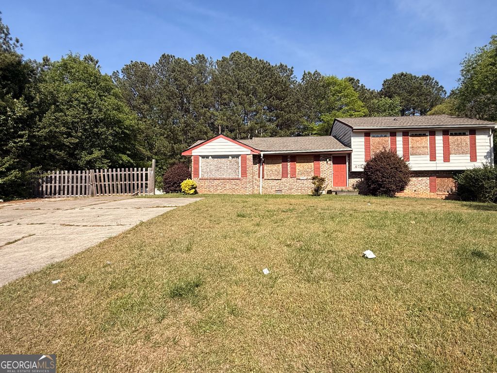 Photo of 6750 Maddox Road, Morrow, GA 30260 (MLS # 10761221)