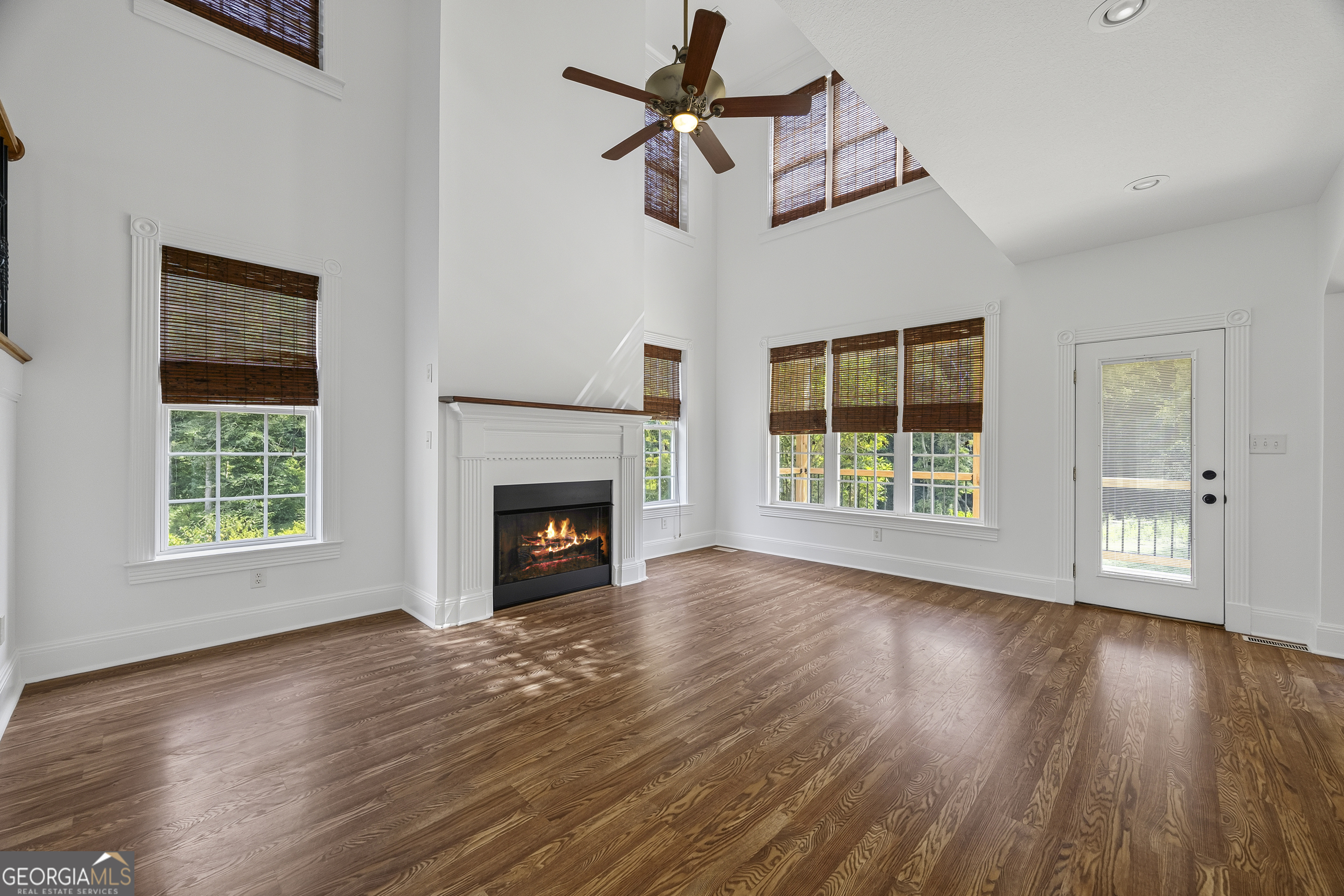 388 Kay DR