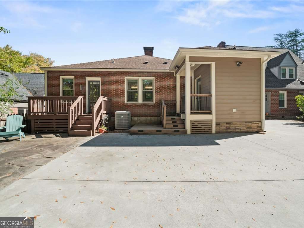 Lake Claire - Residential