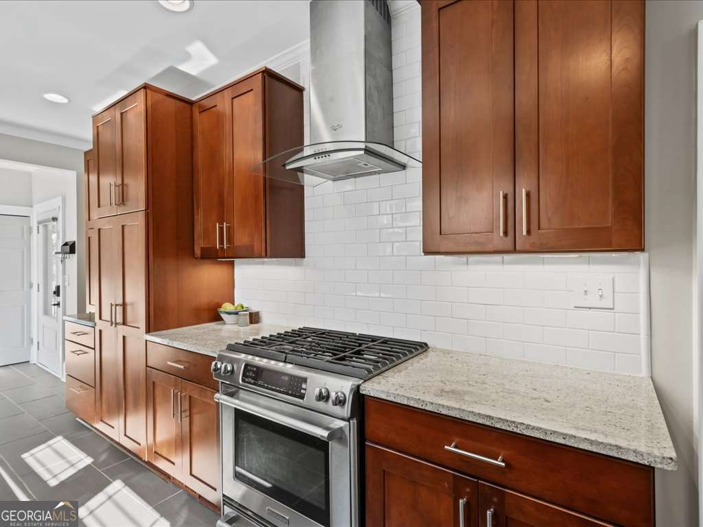 Lake Claire - Residential