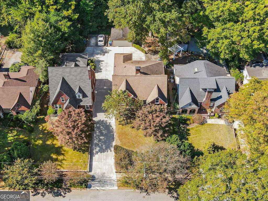 Lake Claire - Residential