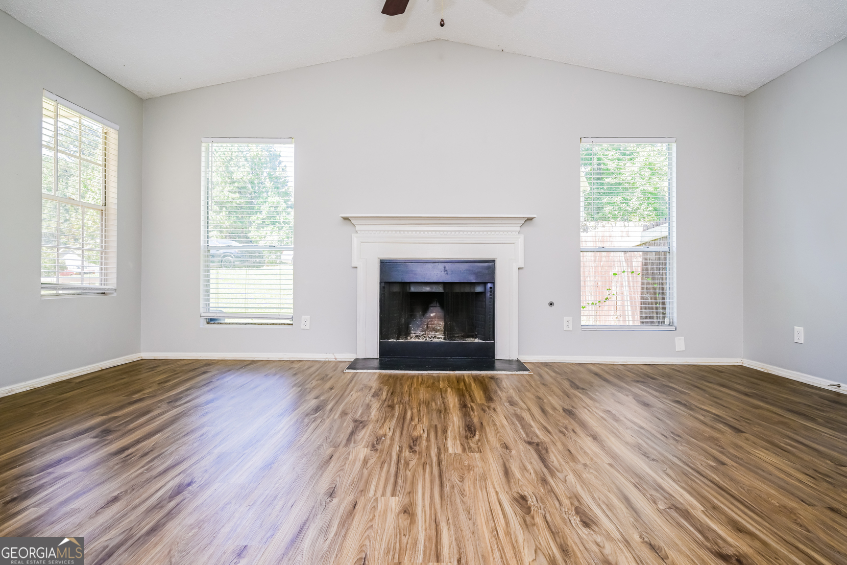 1508 Chelsea Downs DR NE