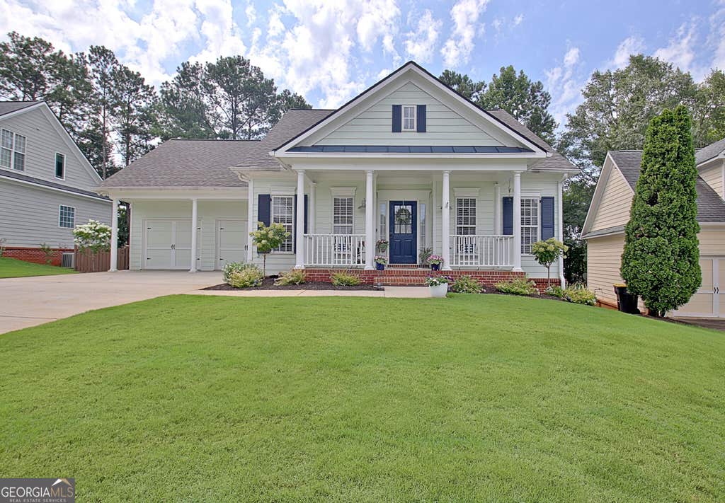 Photo of 203 Albemarle Lane, Peachtree City, GA 30269 (MLS # 10826682)