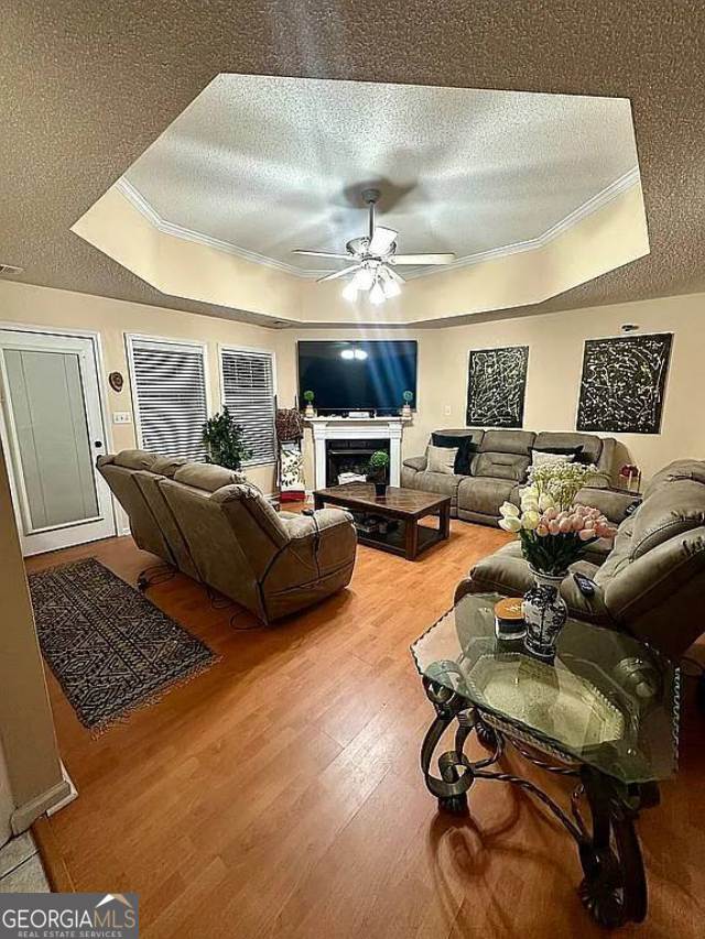 108 Christine CIR