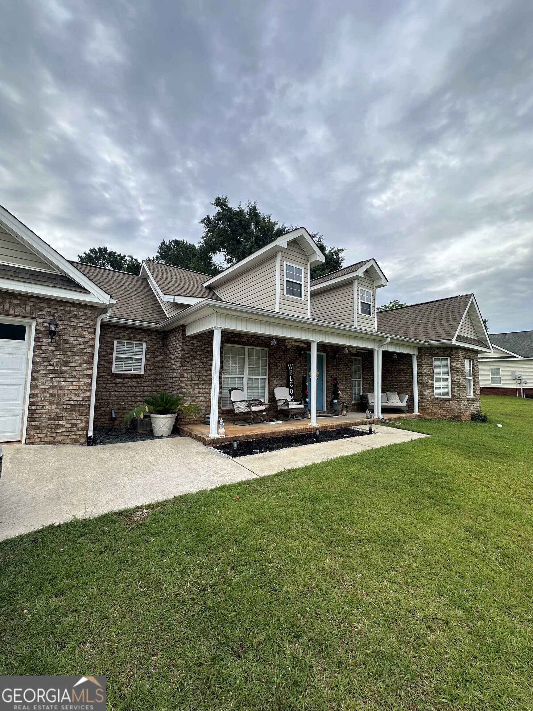 108 Christine CIR