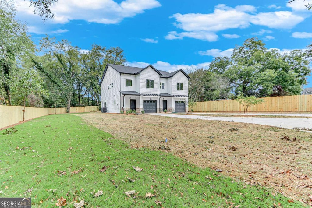 Photo of 44 Bond Street #A AND B, Royston, GA 30662 (MLS # 10867410)