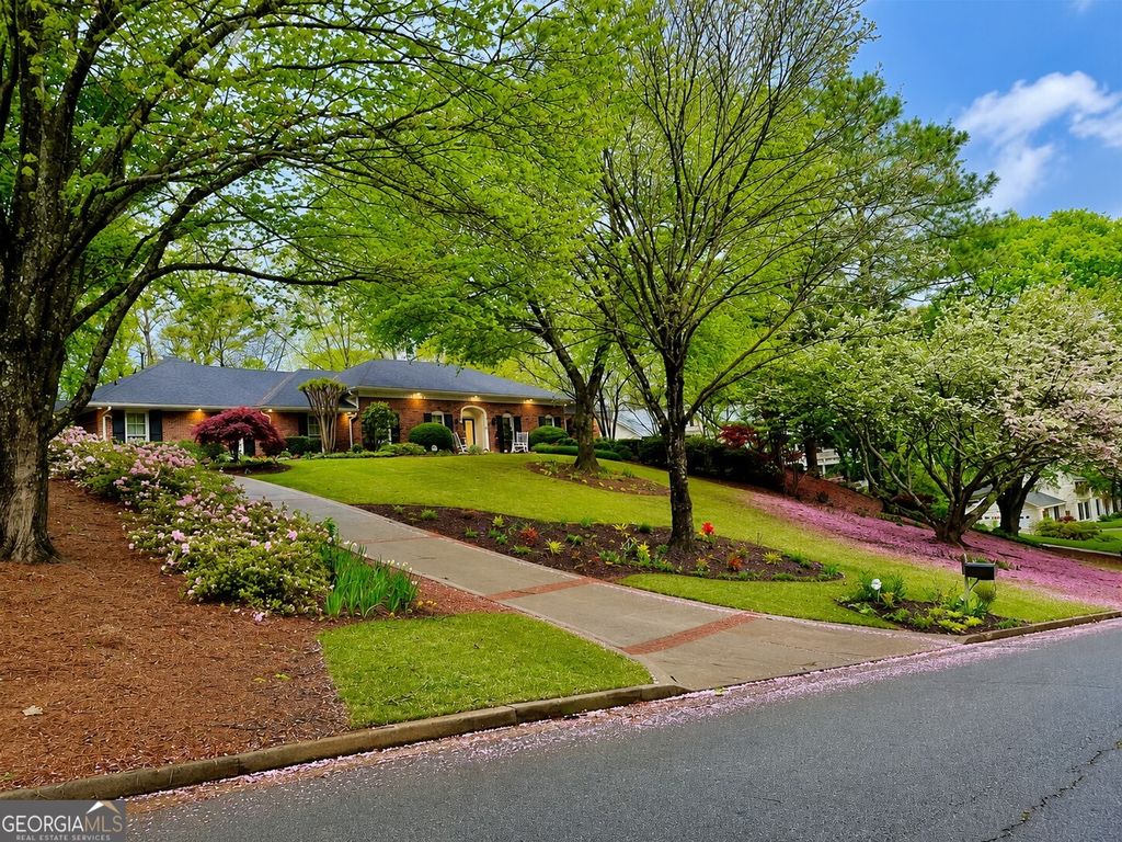 Photo of 5865 Riverwood Drive, Sandy Springs, GA 30328 (MLS # 10798177)