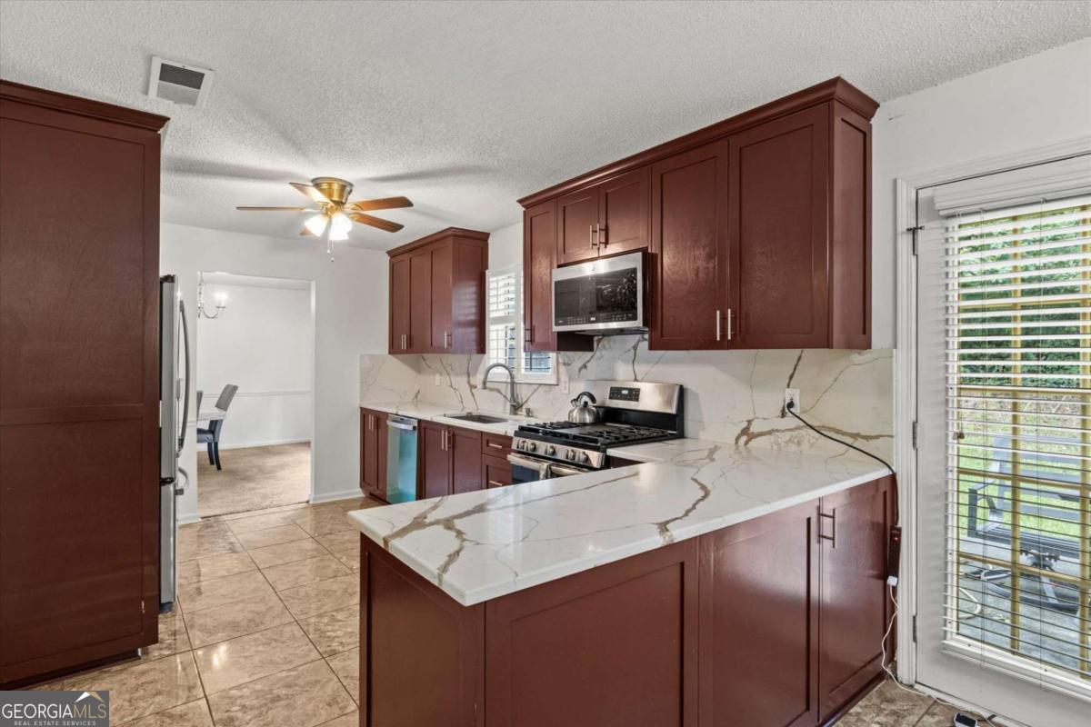 Cascade Hills - Residential