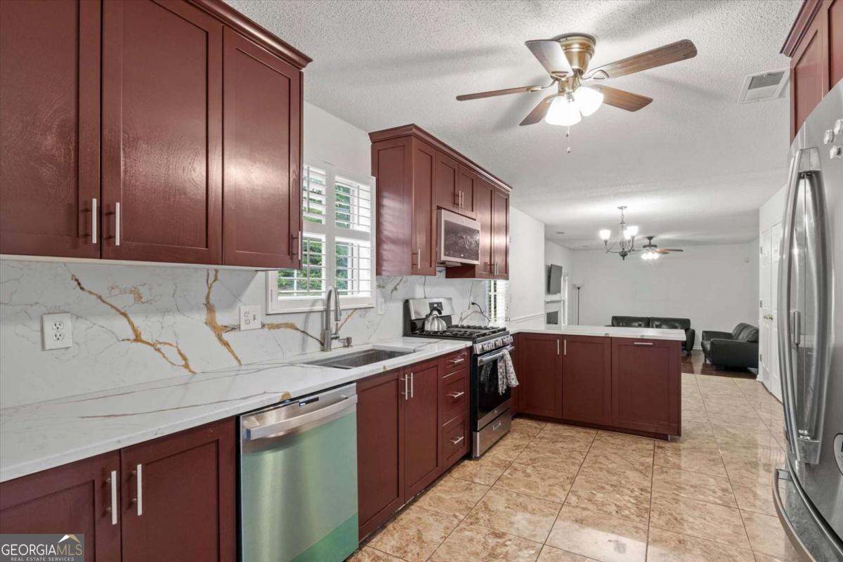 Cascade Hills - Residential