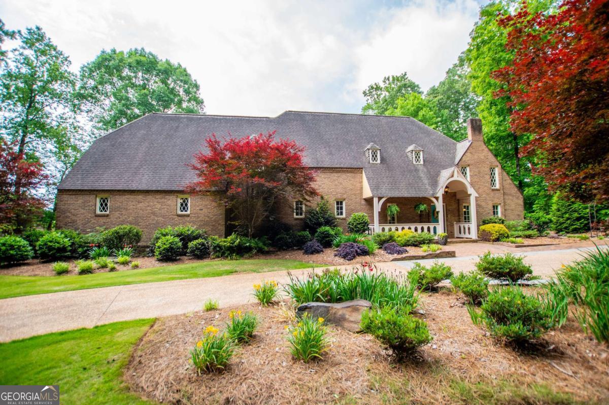 98 Sweetbriar LN