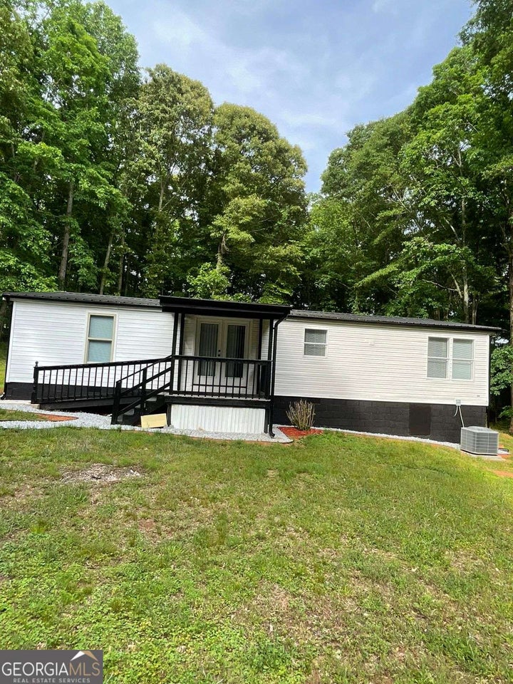 Photo 1 of 25 — 906 Jefferson River RD, Jefferson, GA 30549