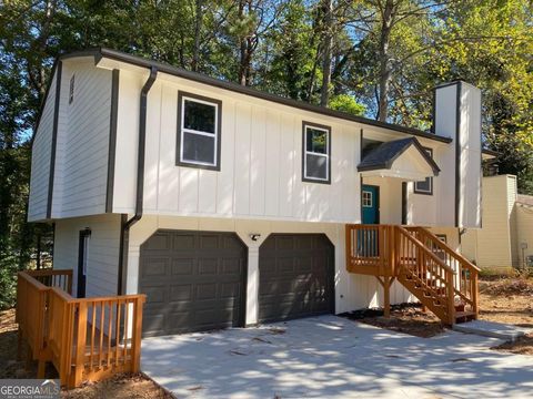 1413 Silver Lake DR Norcross GA 30093