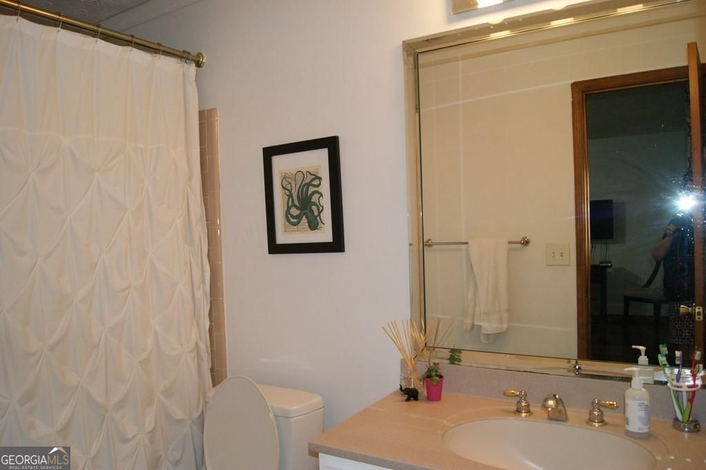 Long Indian Creek - Residential Lease