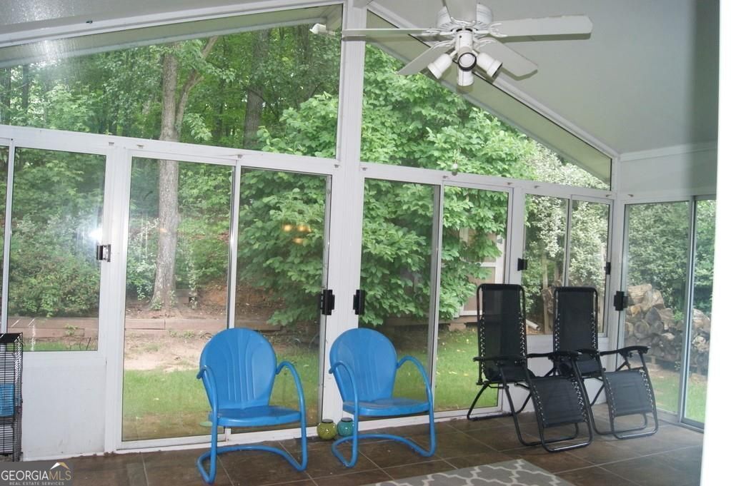 Long Indian Creek - Residential Lease