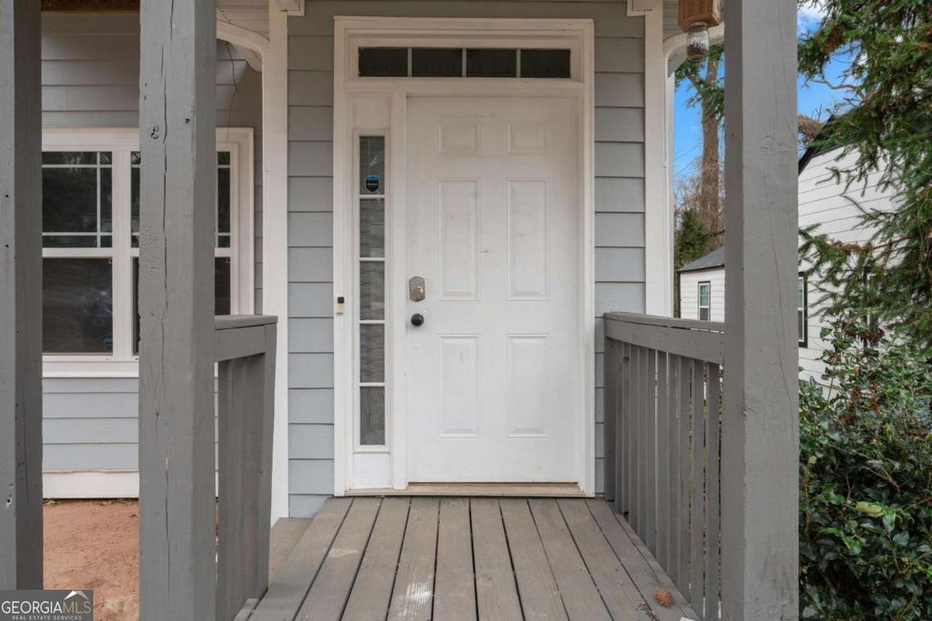 Photo of 49 Harlan Road SW, Atlanta, GA 30311 (MLS # 10670836)