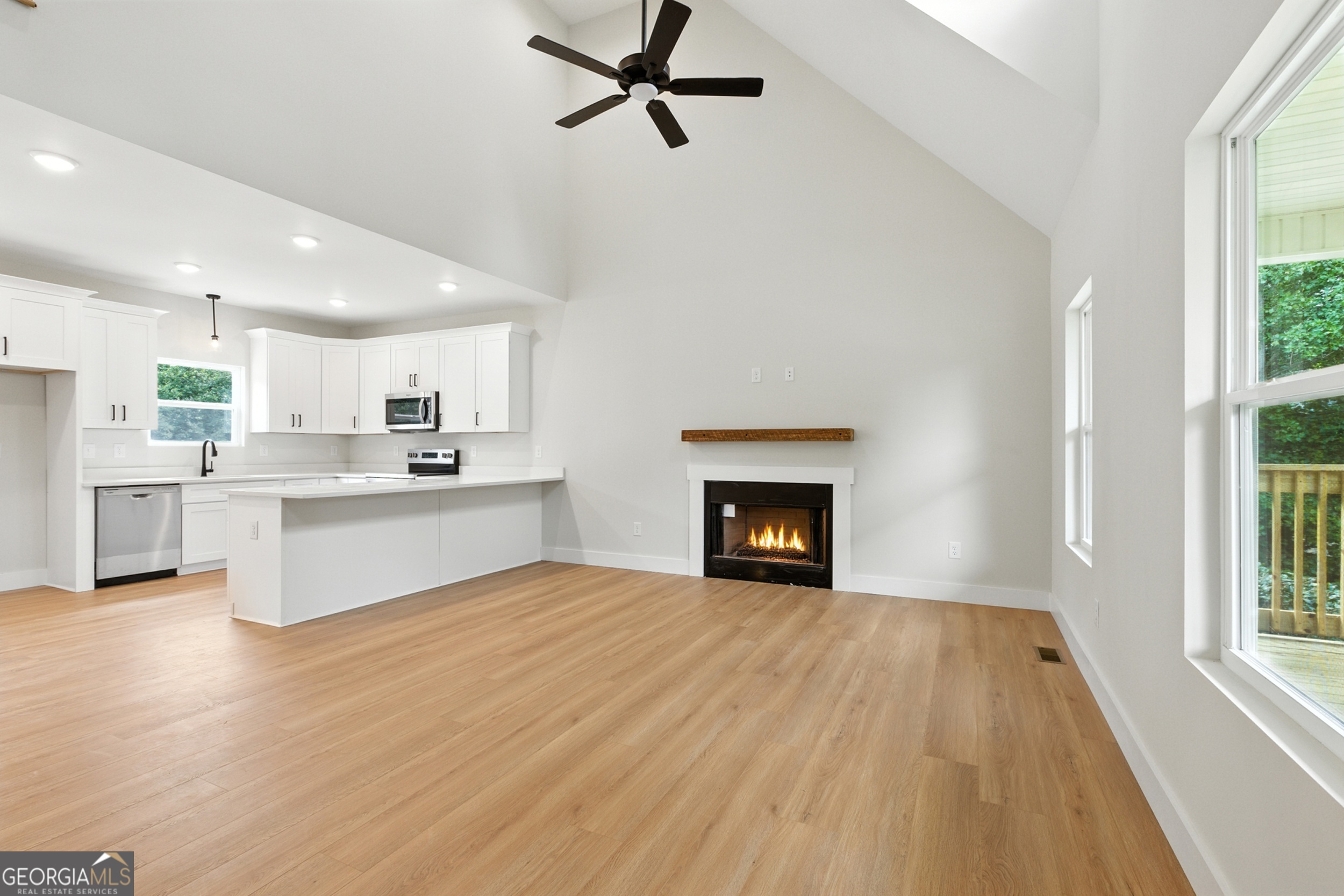 298 Mallard Pond CIR 14
