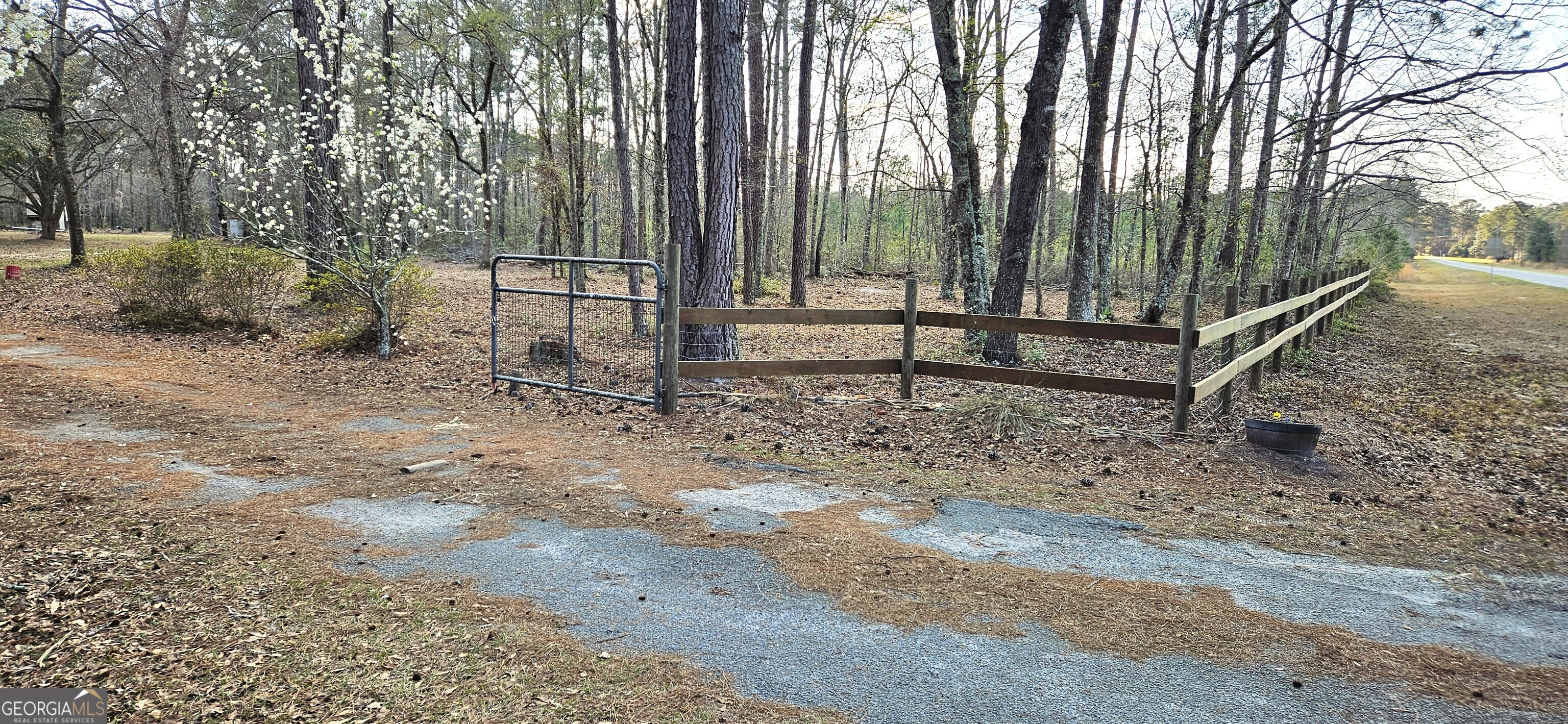 1851 I G Lanier Road