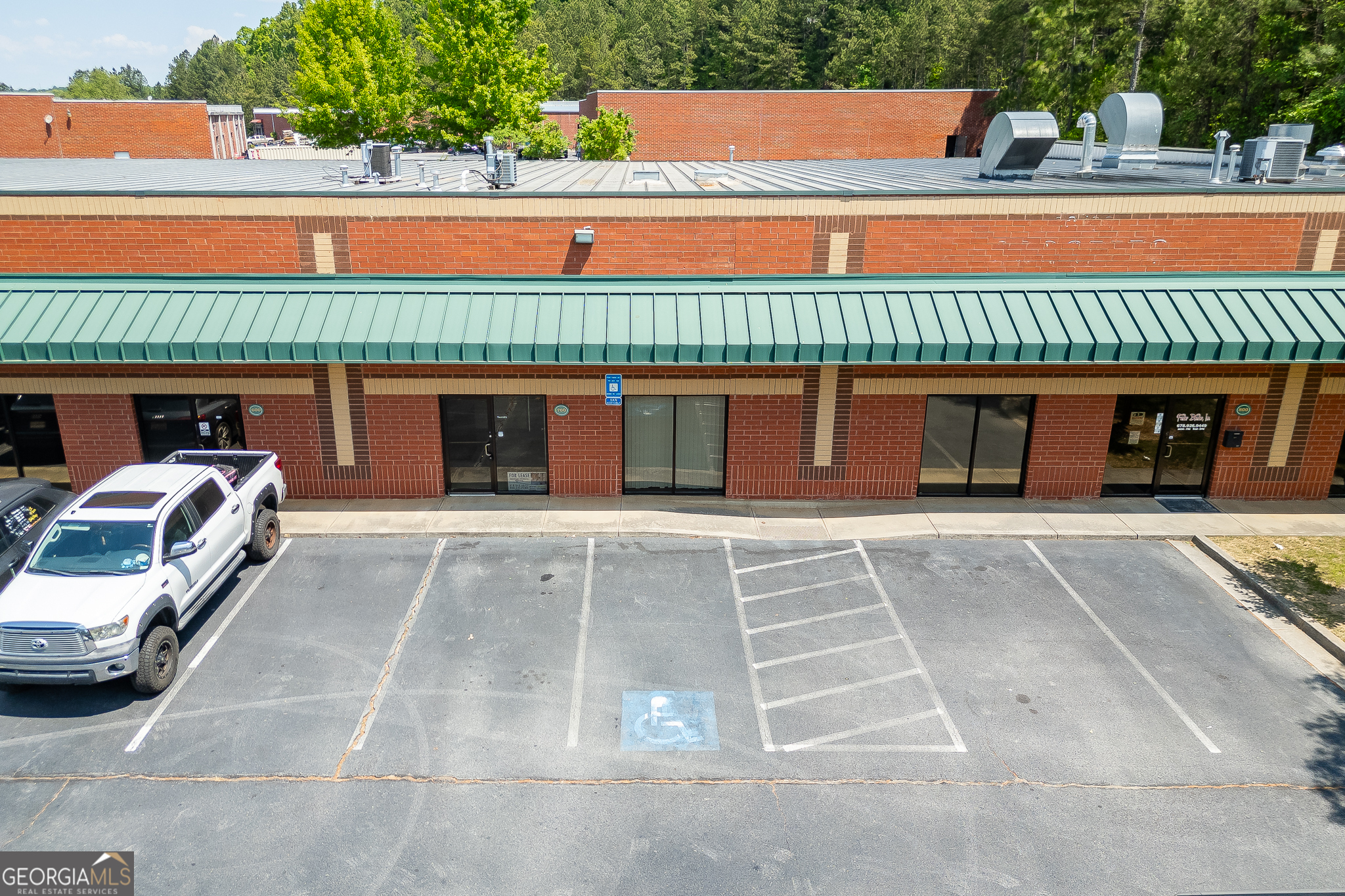 2705 Faith Industrial DR 700