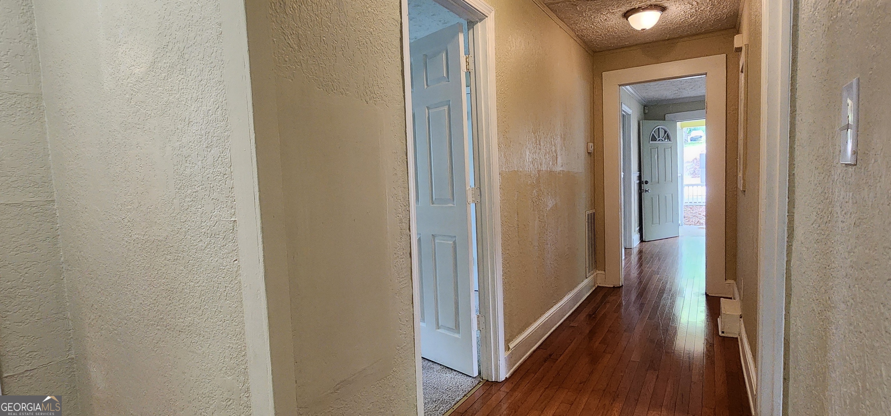 Atlanta, Georgia 30310, United States, 4 Bedrooms Bedrooms, ,1 BathroomBathrooms,Residential,Active,127672