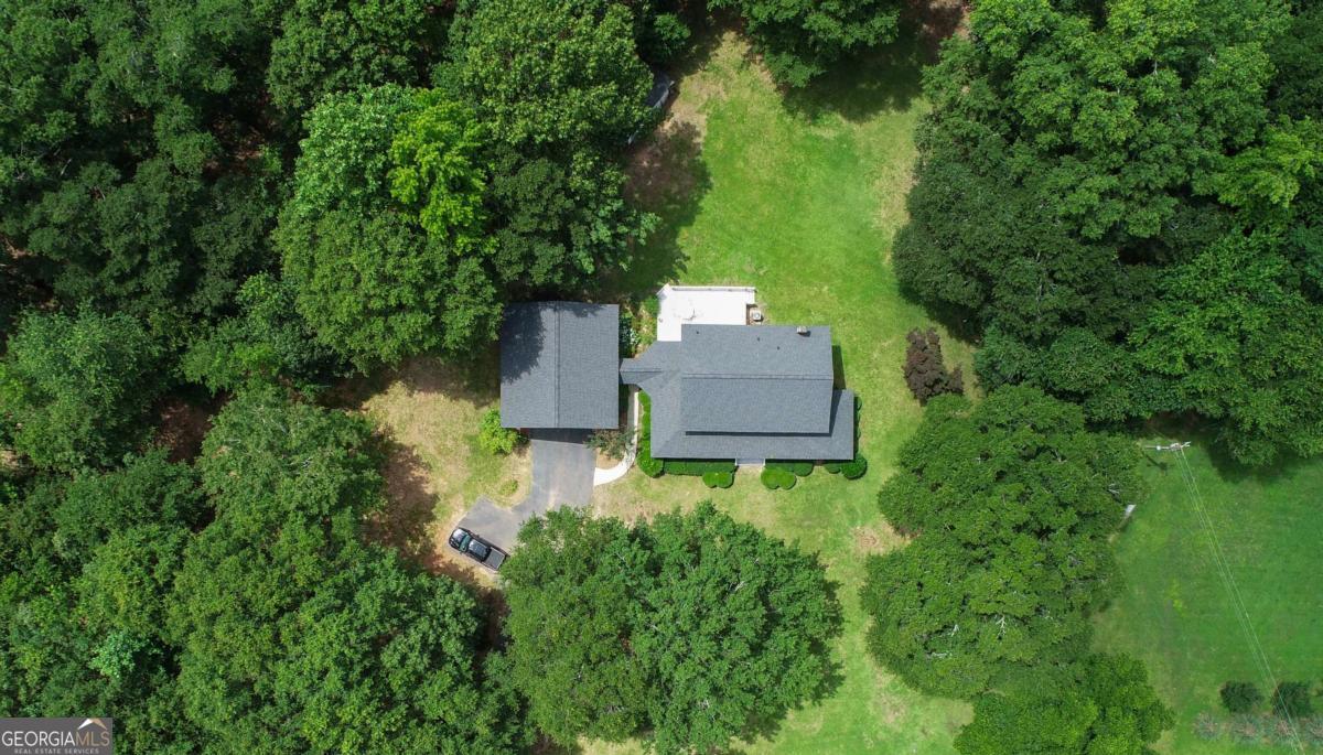 1181 Pete Dickens RD