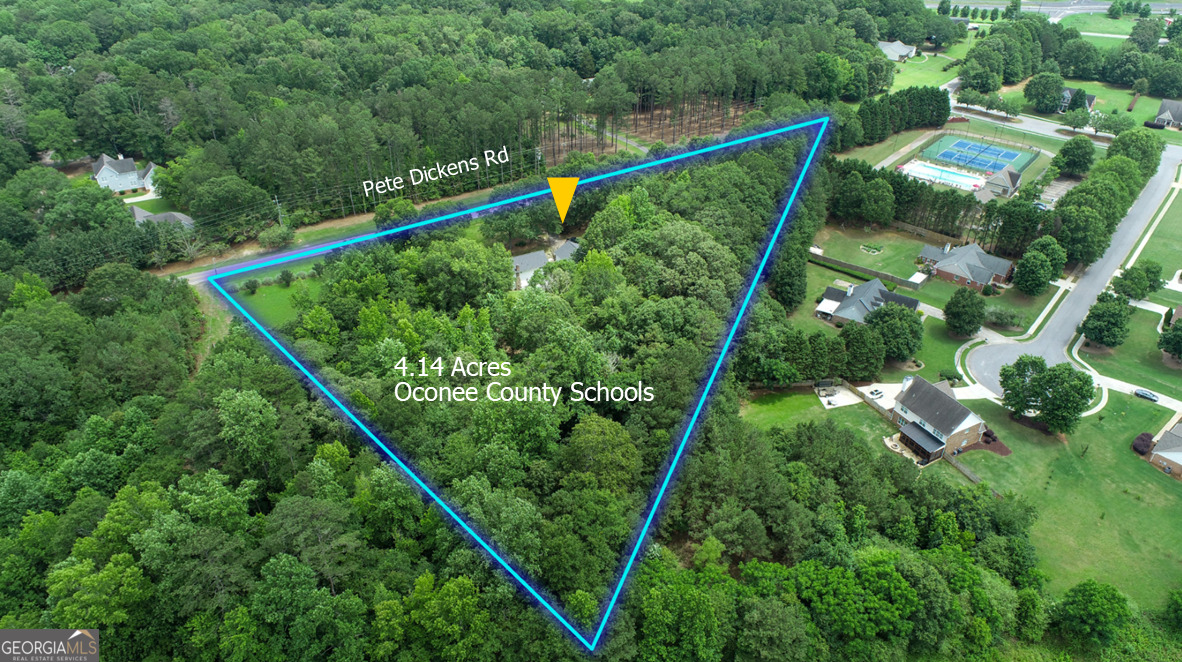 1181 Pete Dickens RD