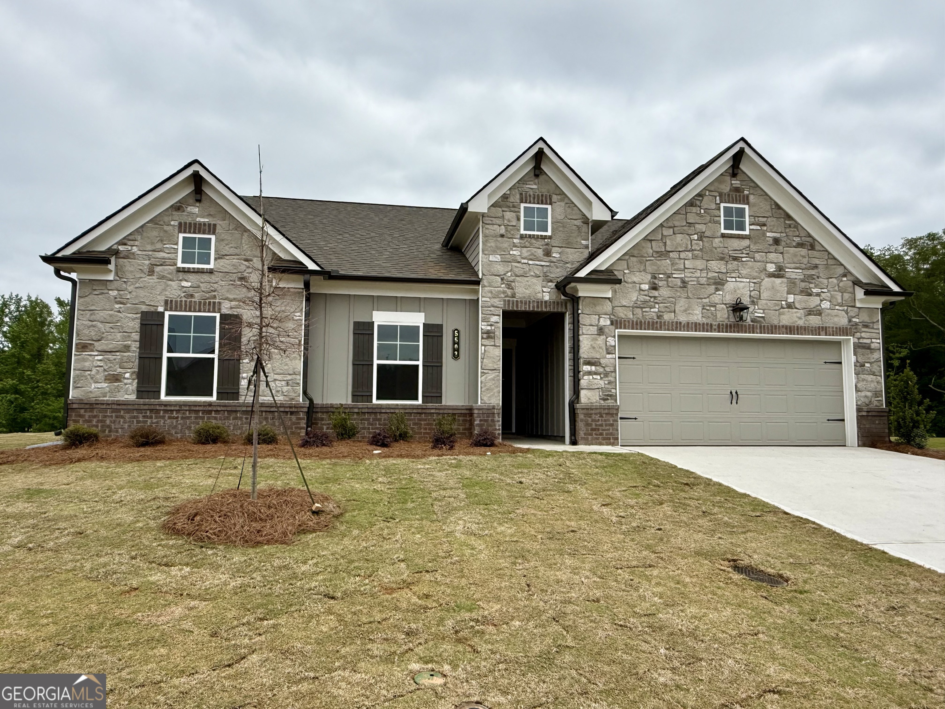 5503 Tullis DR