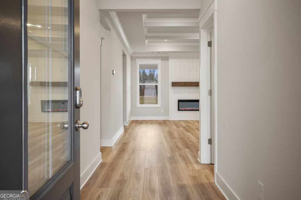 Photo of 5503 Tullis Drive, Gainesville, GA 30507 (MLS # 10696949)