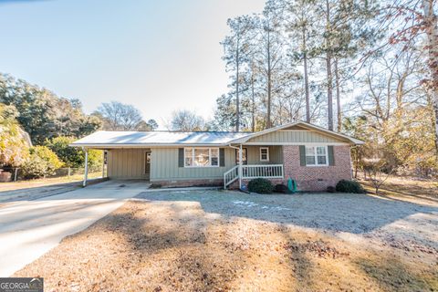 A home in Hawkinsville