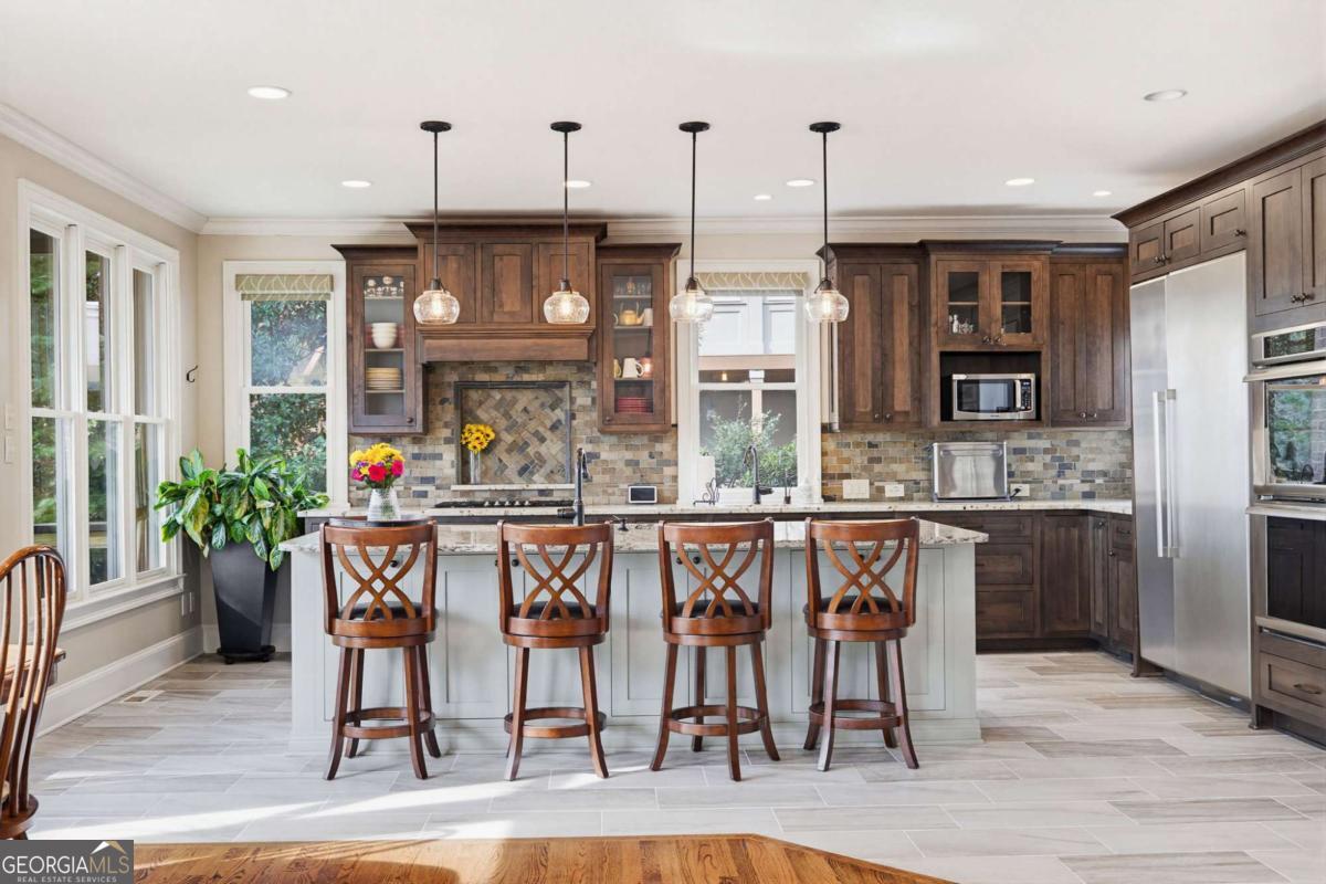 5107 Parkwood Oaks LN