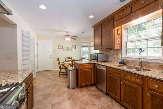 Parkwood Commons - Residential