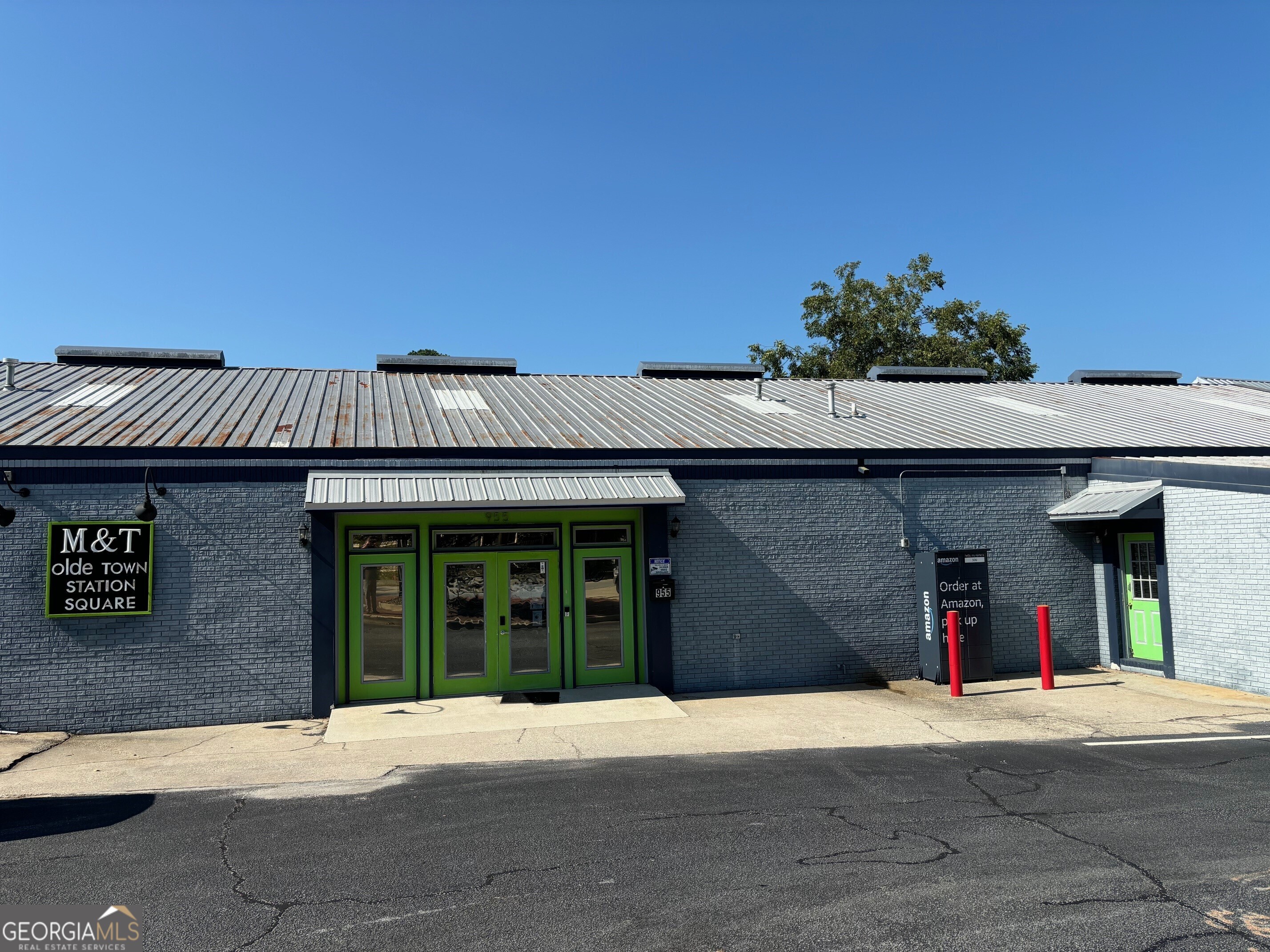M&T Real Estate Group II Inc - Commercial Sale