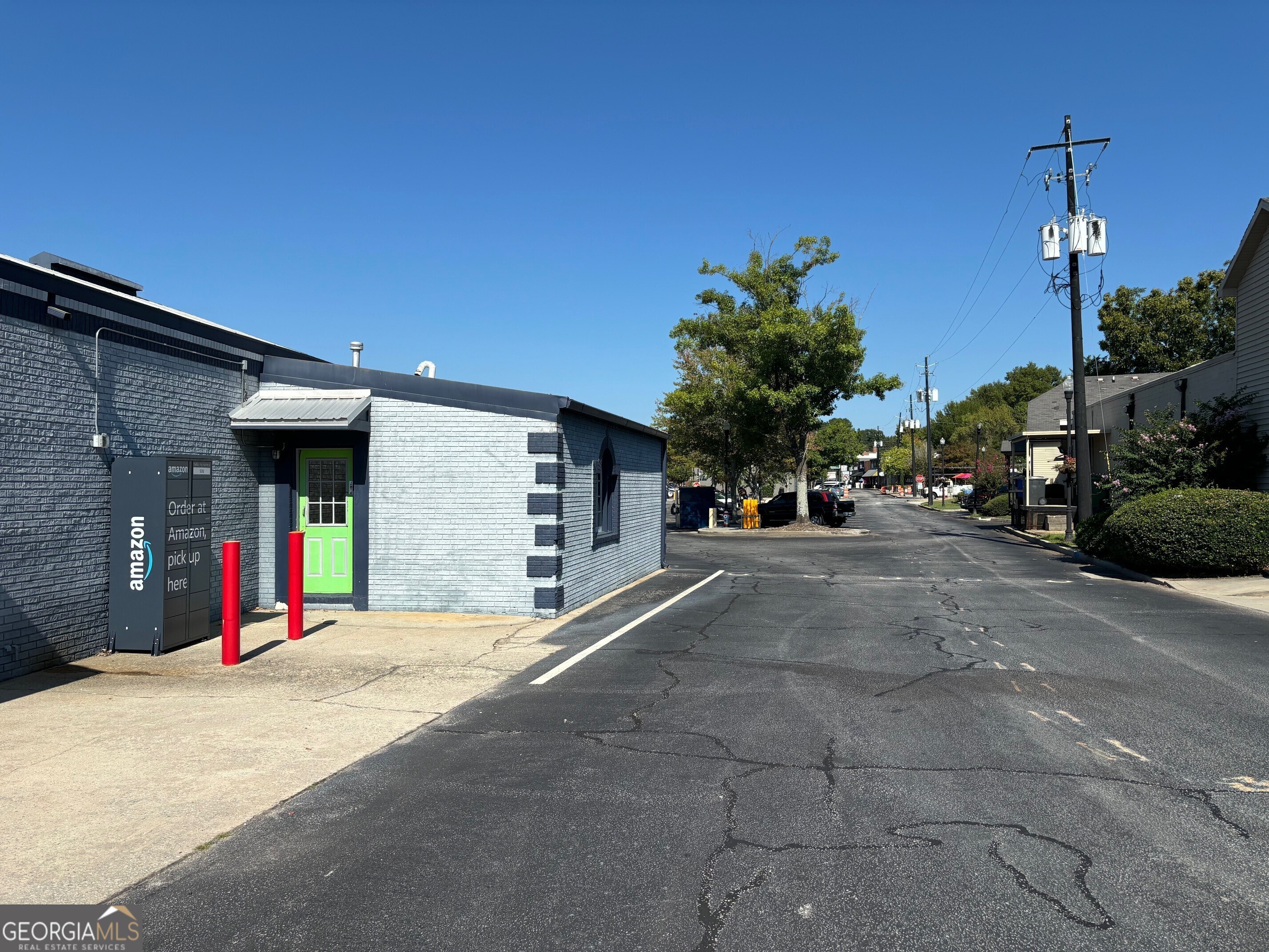 M&T Real Estate Group II Inc - Commercial Sale