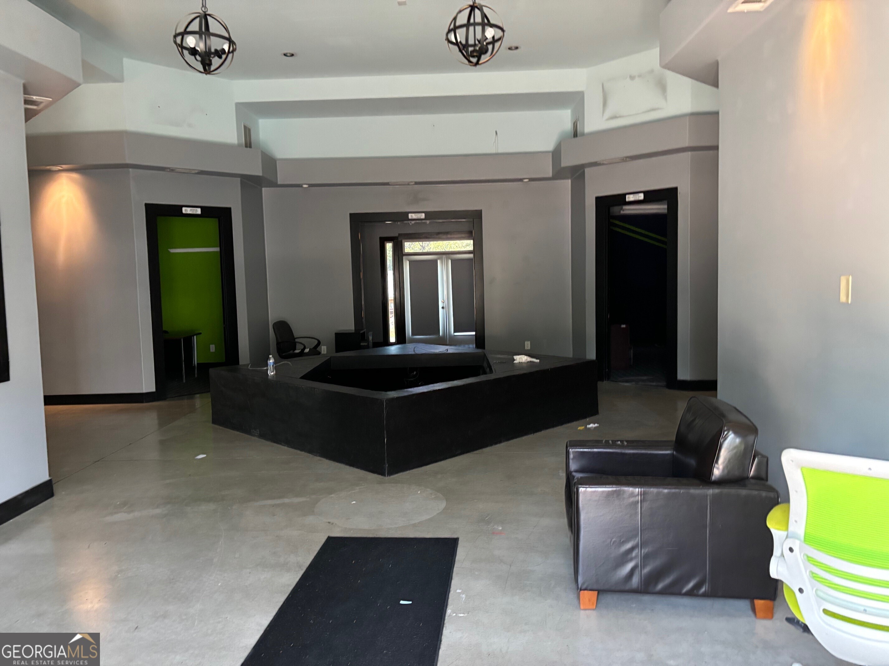 M&T Real Estate Group II Inc - Commercial Sale