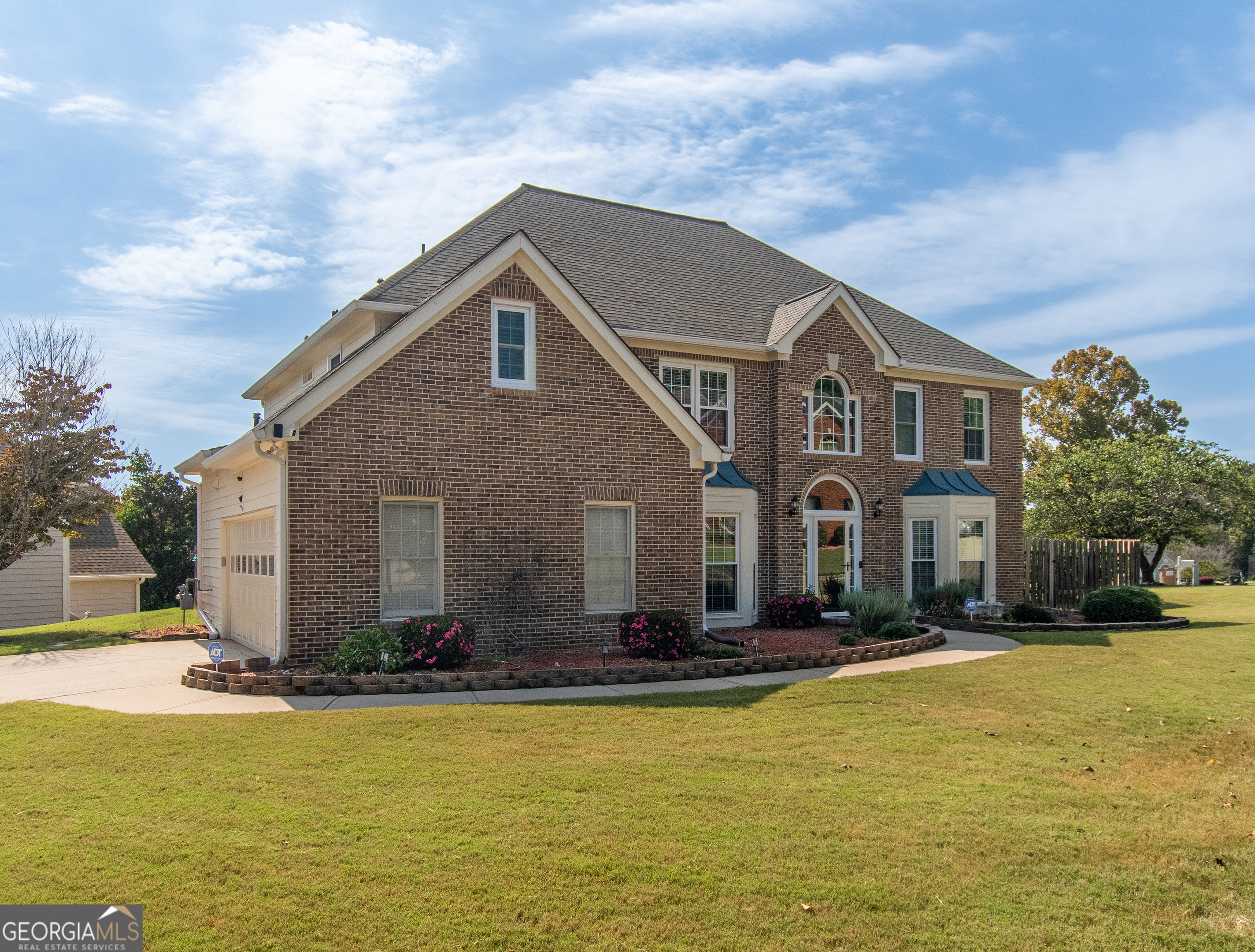 196 Olmstead CT