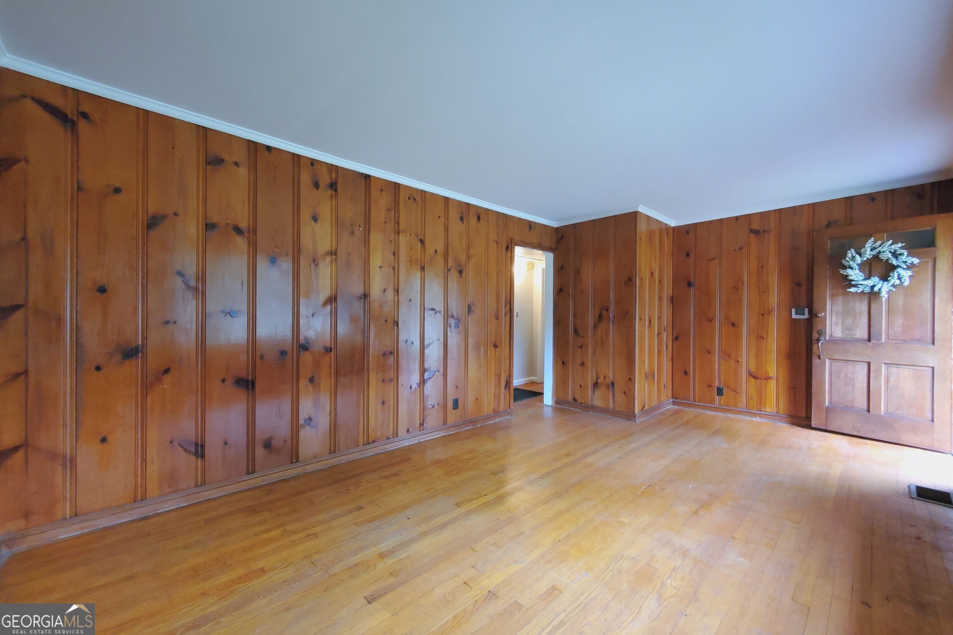1330 Belmont AVE