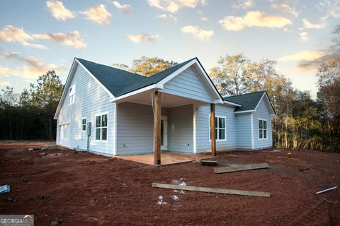 A home in Barnesville