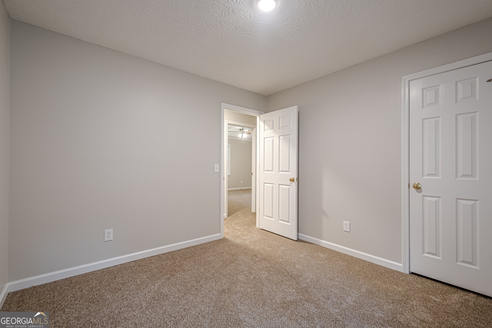Holly Springs Place - Residential