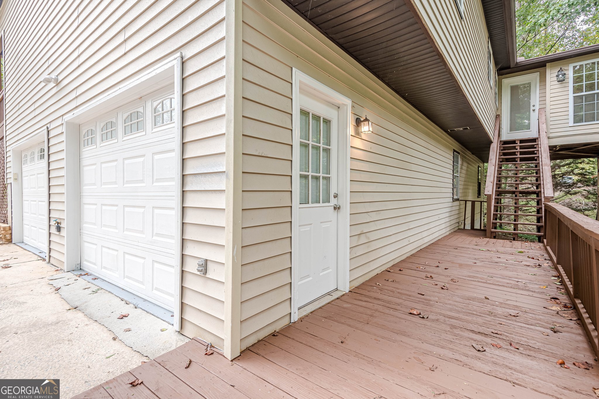Holly Springs Place - Residential