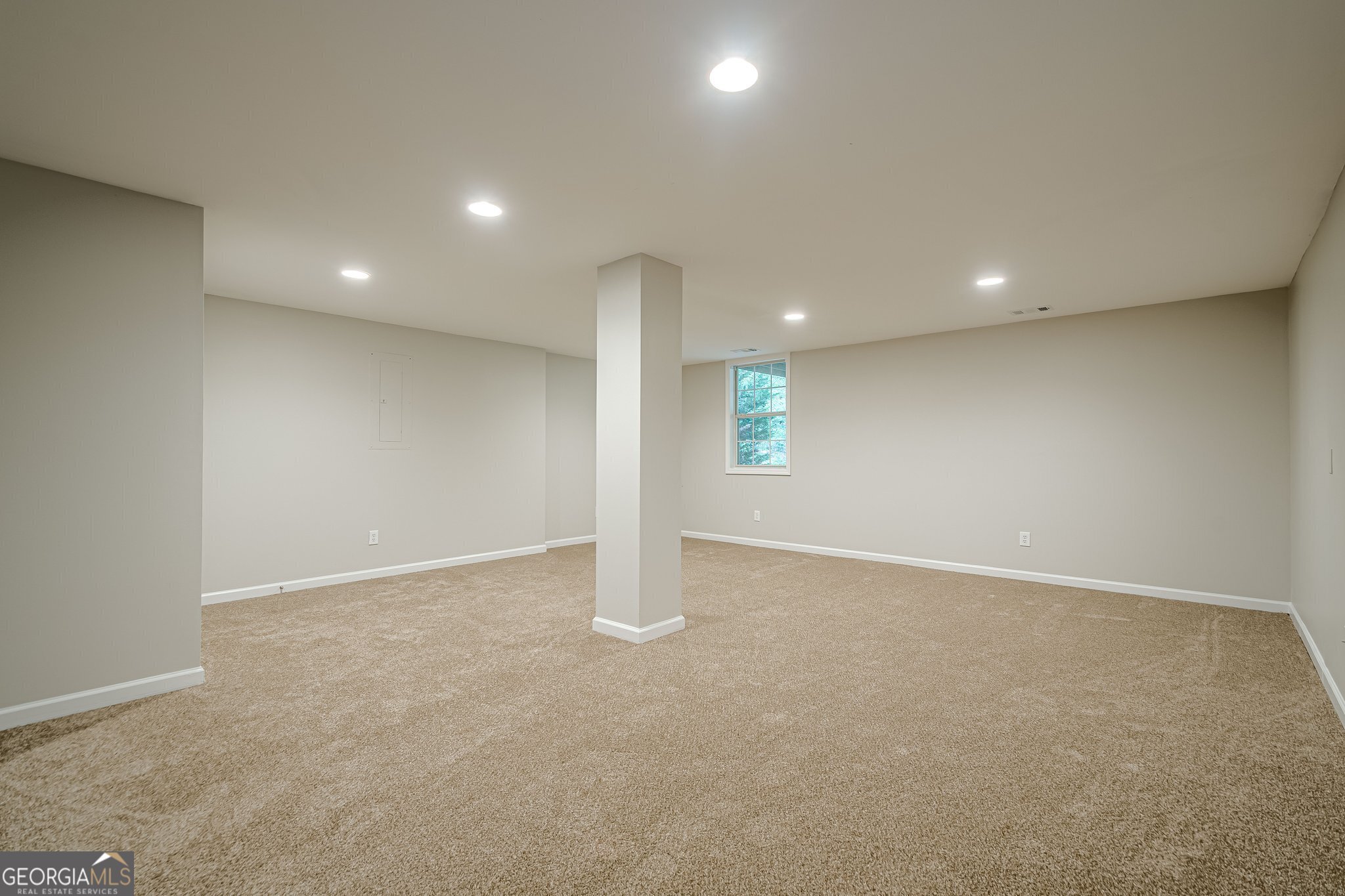 Holly Springs Place - Residential