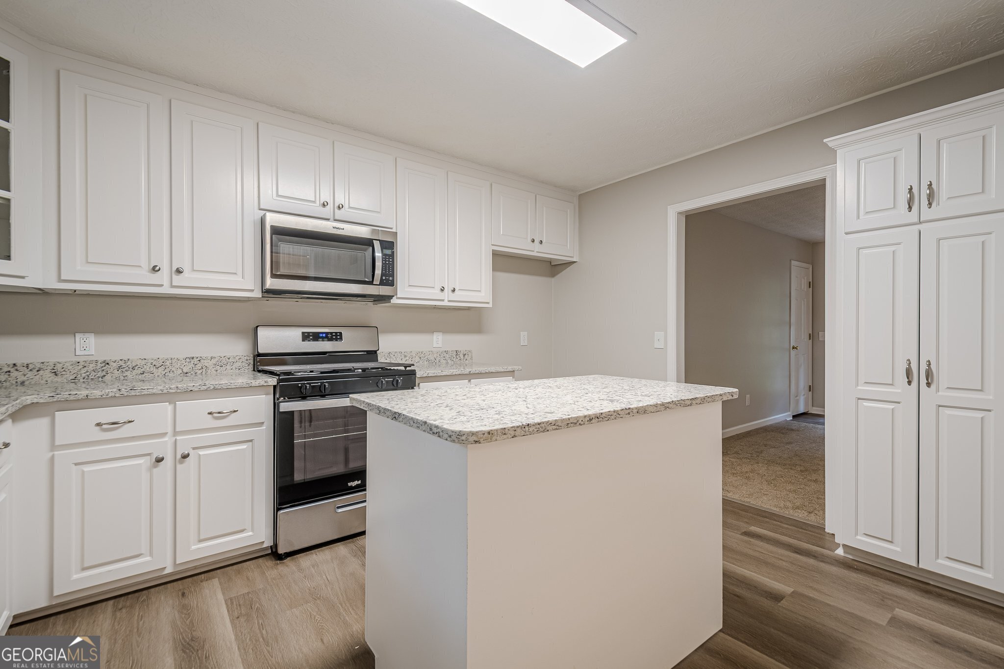 Holly Springs Place - Residential