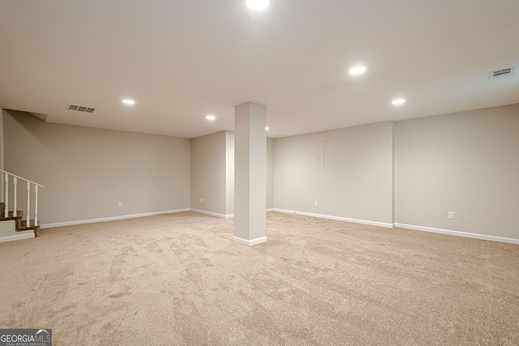 Holly Springs Place - Residential